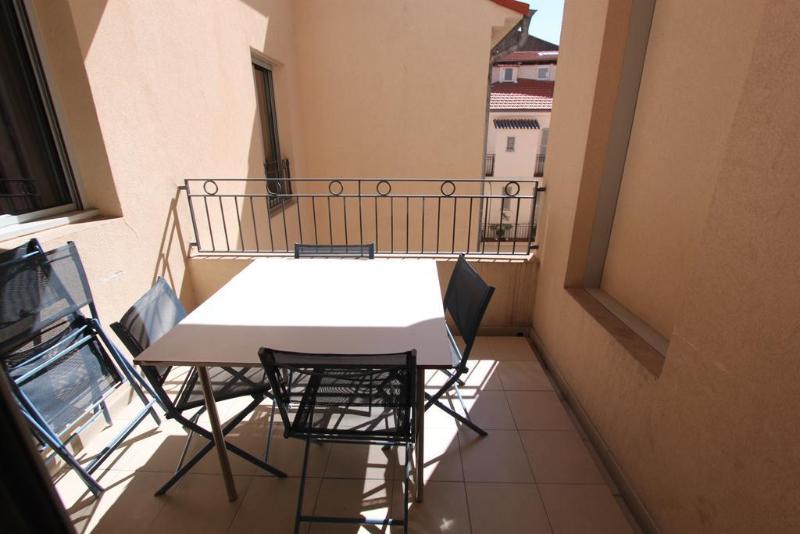 Le Vieux Port Apartments คานส์ ภายนอก รูปภาพ