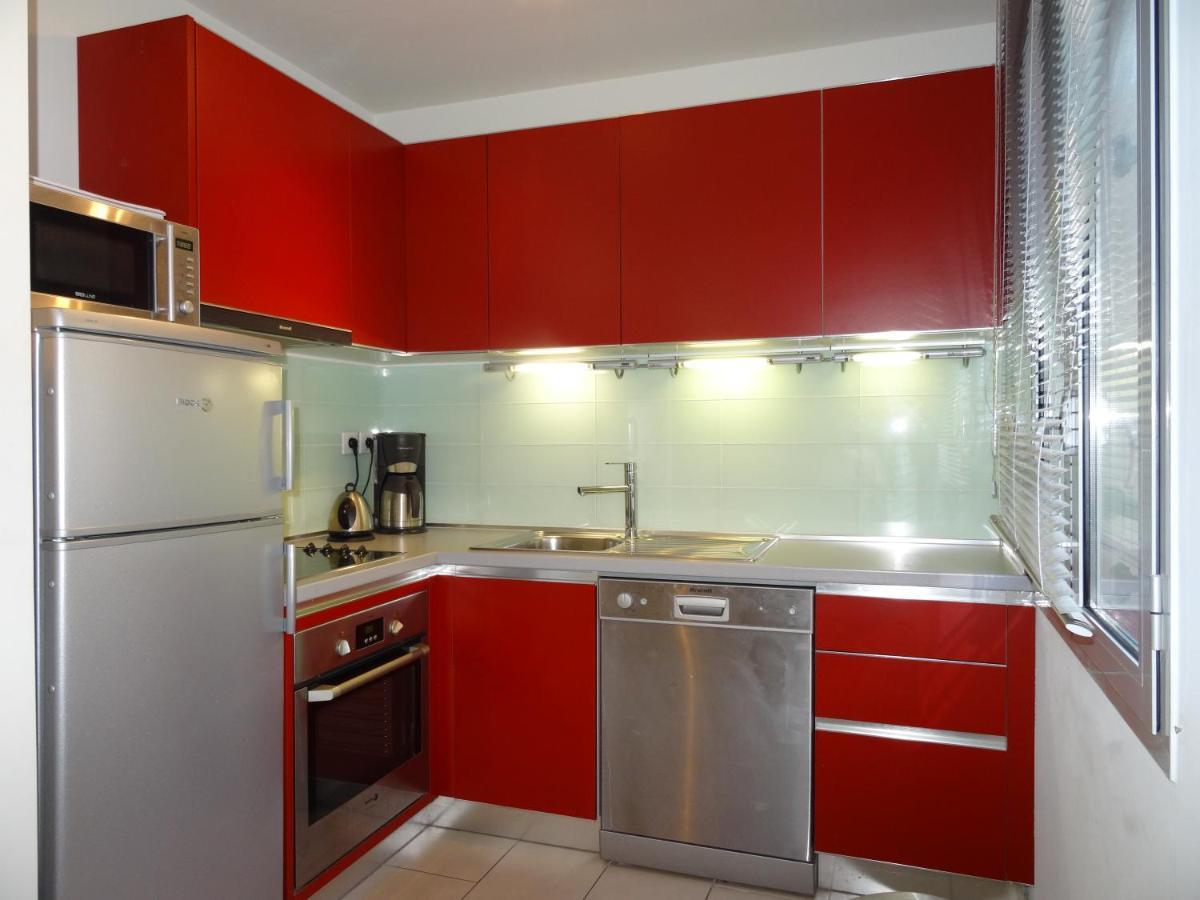 Le Vieux Port Apartments คานส์ ภายนอก รูปภาพ